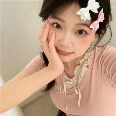 动作女主:水果应援团 海报